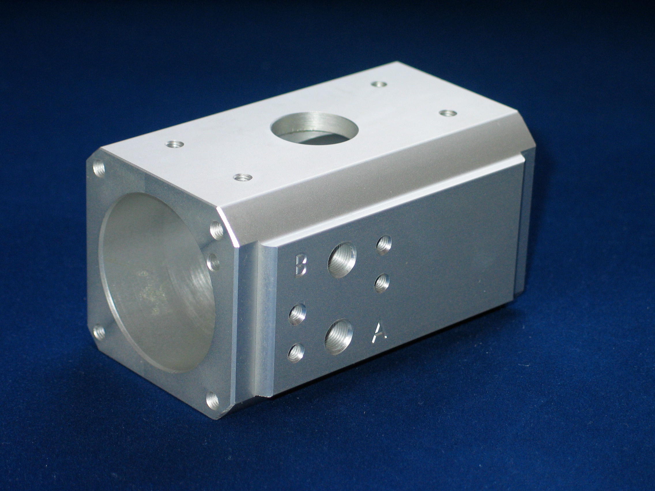 Alu-Profil-Team Beratung- und Verkaufs GmbH, Augsburger Strasse 57a in Günzburg