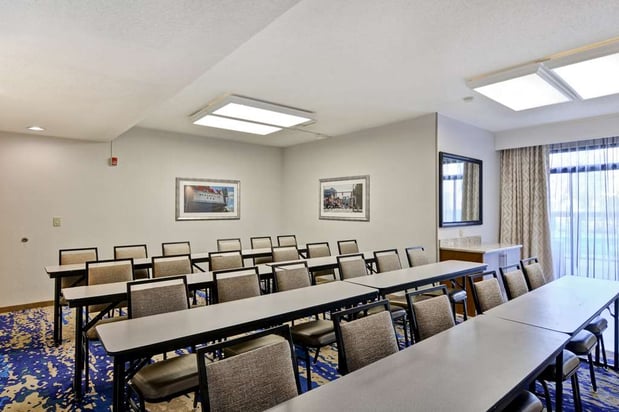 Images Hampton Inn Memphis-Poplar