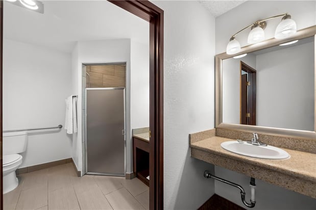 Images Best Western Chieftain Inn