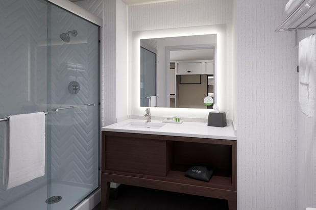 Images Holiday Inn McAllen – Medical Center Area by IHG