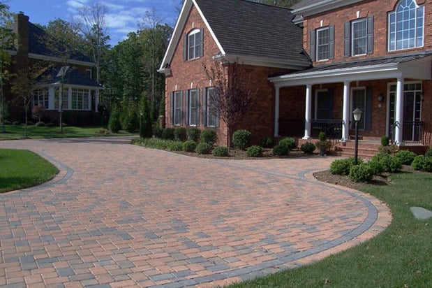 Images Dominion Block, Brick & Hardscapes