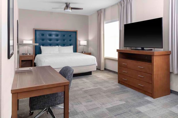 Images Homewood Suites by Hilton St. Louis - Galleria