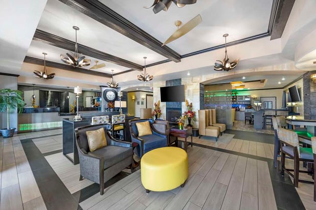 Images Best Western Plus Emerald Inn & Suites