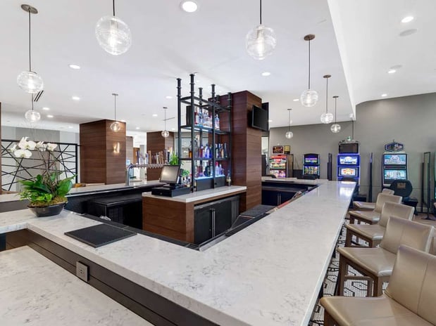 Images Hilton Chicago/Oak Lawn