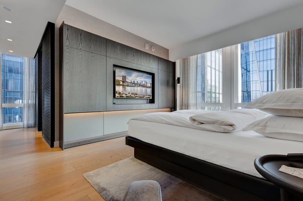 Images Equinox Hotel New York