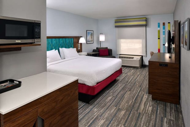 Images Hampton Inn Panama City Beach