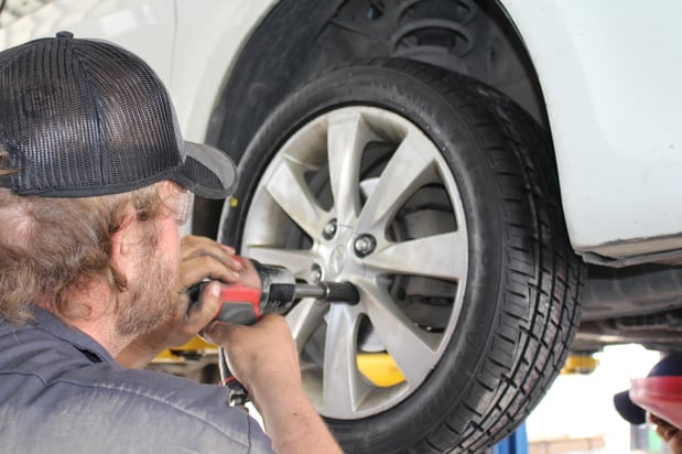Images Bauer Built Tire & Service