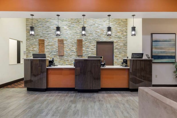 Images Best Western Plus North Platte Inn & Suites