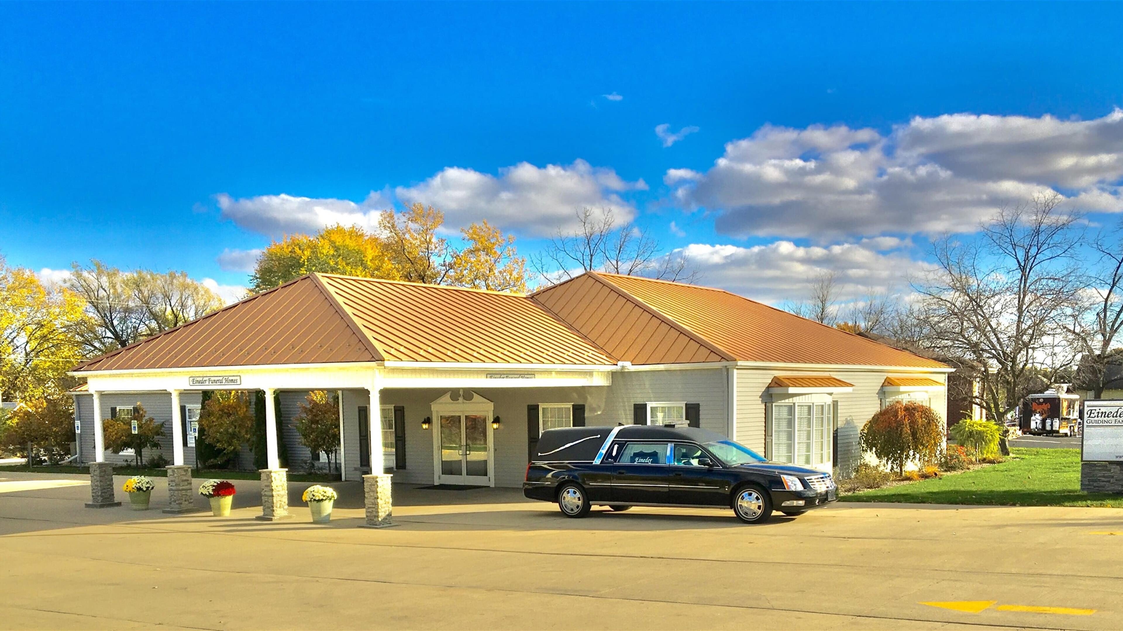 Storefront for Eineder funeral homes
137 S Main St, Brooklyn, MI 49230