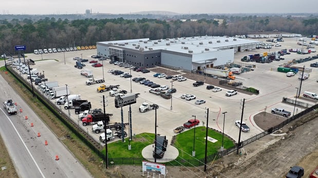 Images Vanguard Truck Leasing