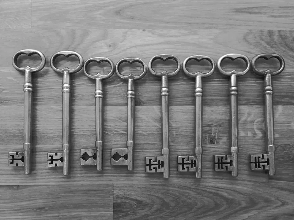 Images Richard Taylor Master Locksmith