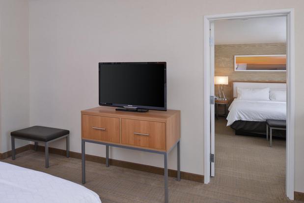 Images Holiday Inn Express & Suites Pocatello by IHG