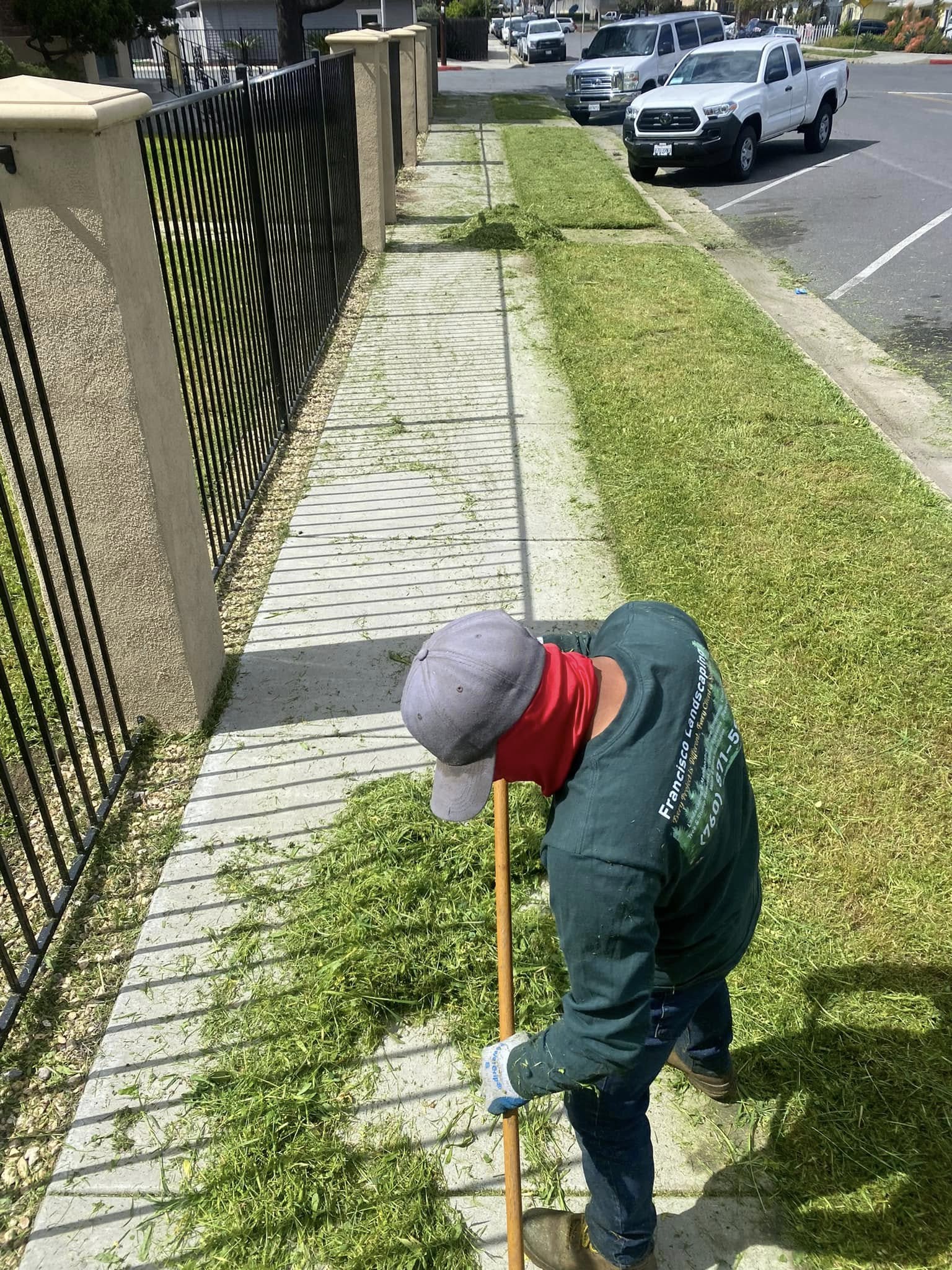 Francisco Landscaping & Construction - lawn care 