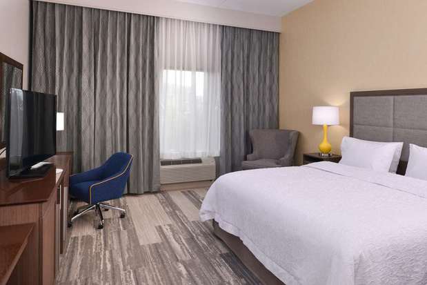 Images Hampton Inn & Suites Cincinnati-Mason