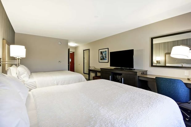 Images Hampton Inn and Suites Los Angeles Burbank Airport