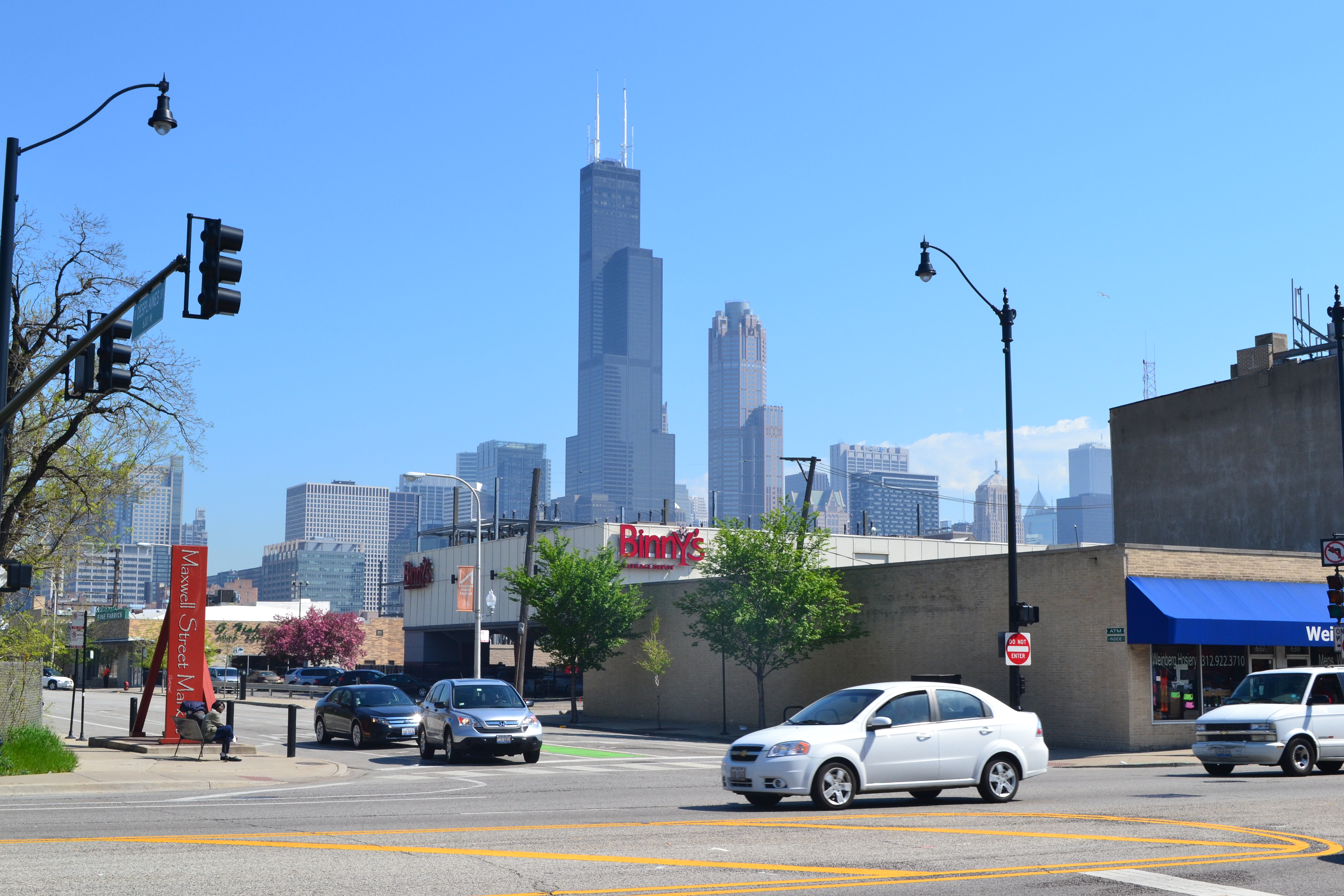 Binny's Beverage Depot - South Loop Logo