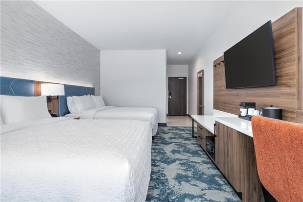 Images Hampton Inn and Suites Irving Hwy 183