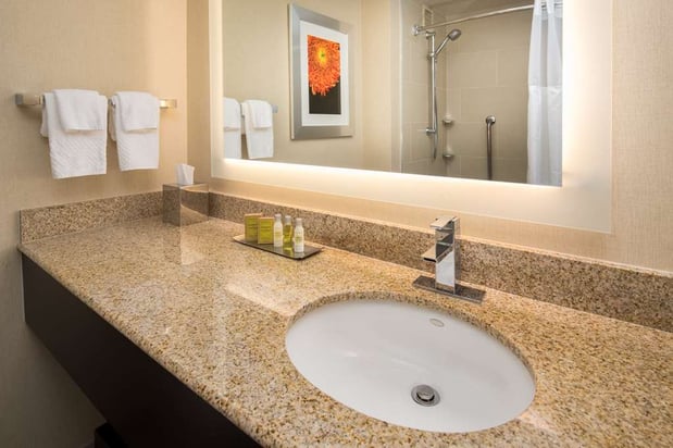 Images DoubleTree by Hilton Hotel San Francisco Airport