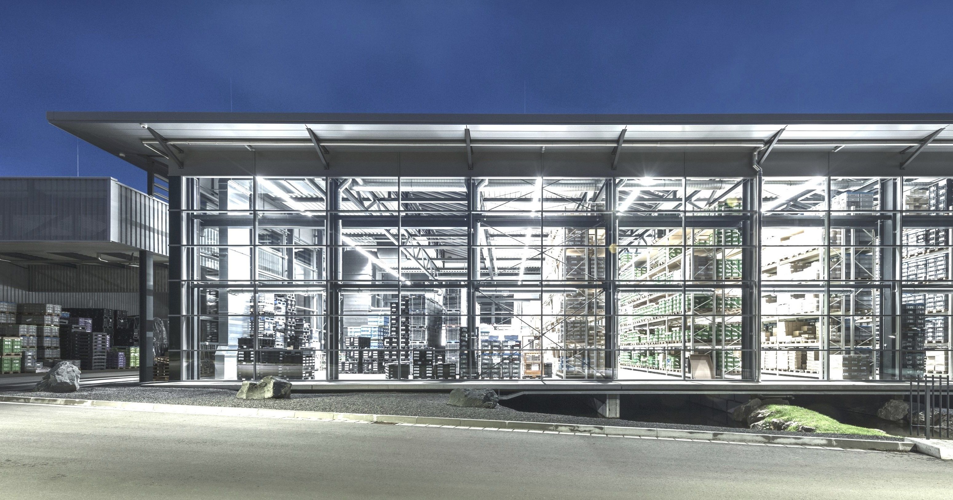 Ernst Kern GmbH Stahl- und Metallbau, Banzer Str. 15 in Großheirath