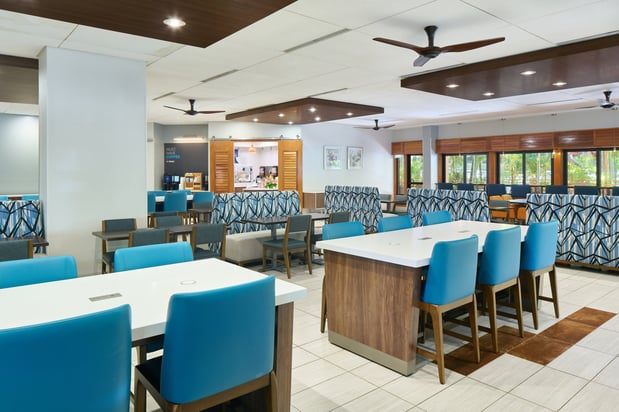 Images Holiday Inn Express Waikiki by IHG