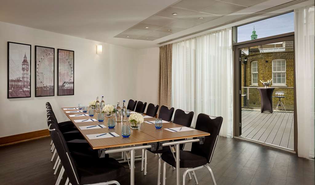 Terrace suite - board room