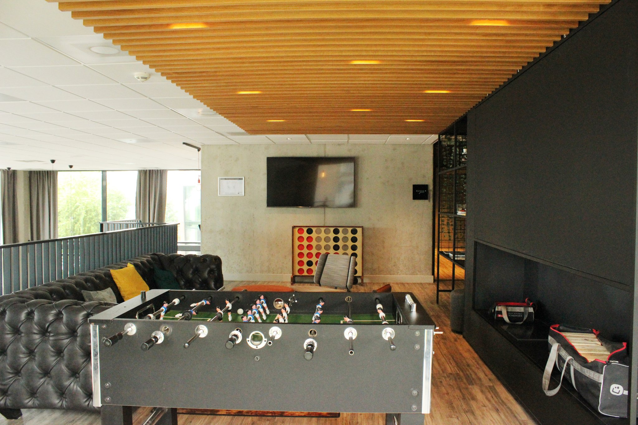 Foto's Holiday Inn - the niu, Fender Amsterdam by IHG