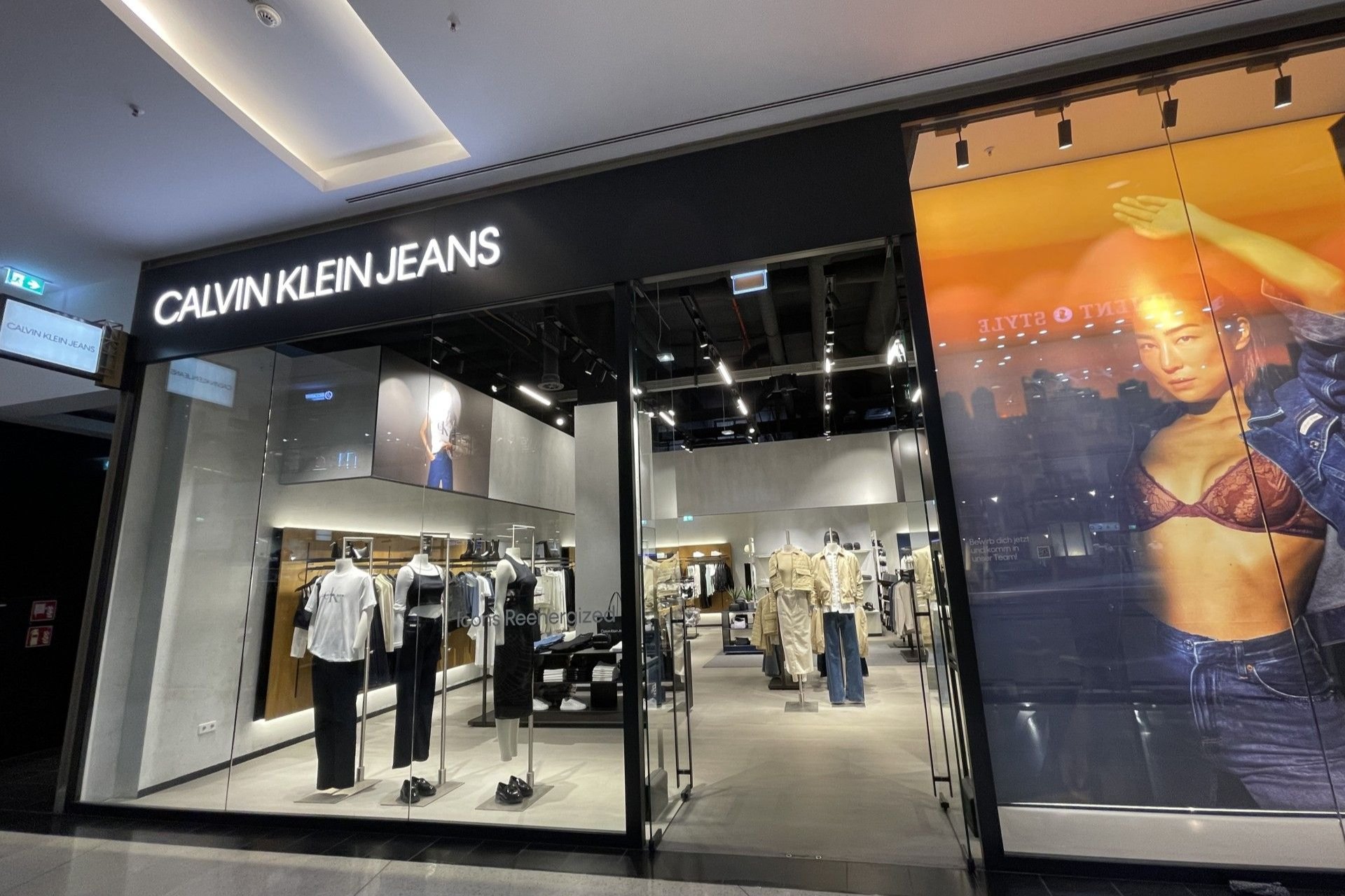 Calvin Klein, Grunerstr 20 in Berlin
