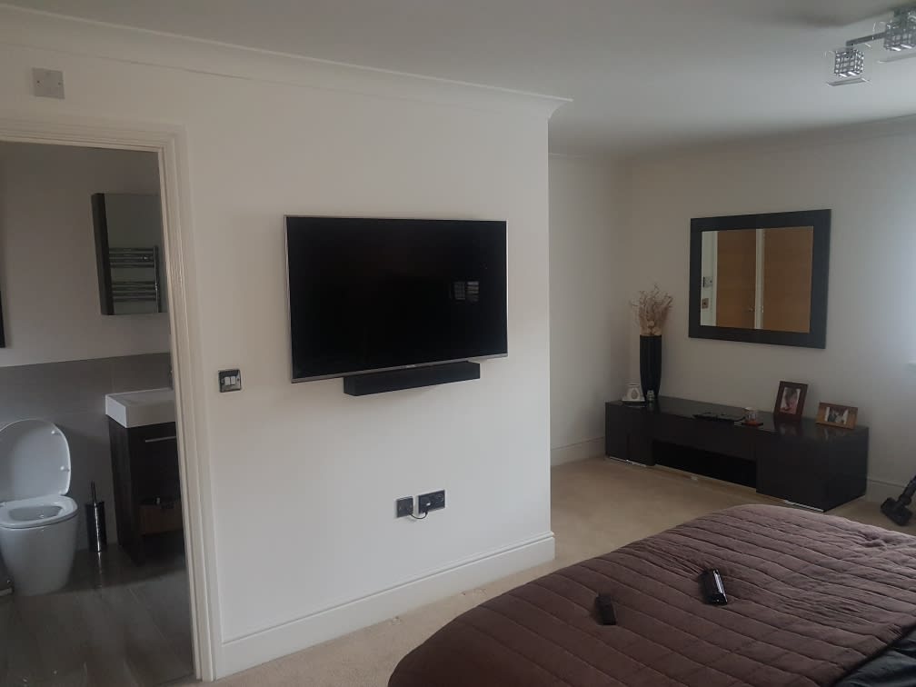 Images North East TV & Wallmount