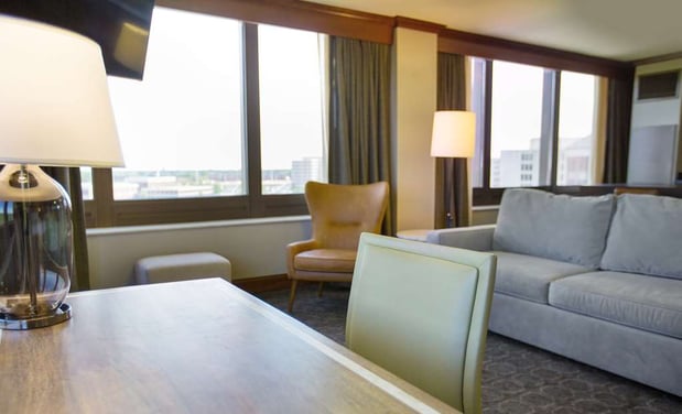 Images DoubleTree by Hilton Hotel Chicago - Oak Brook