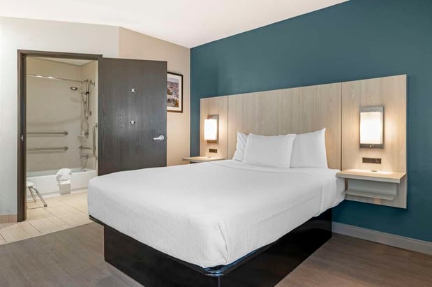 Images Best Western Plus Lafayette Hotel University Area
