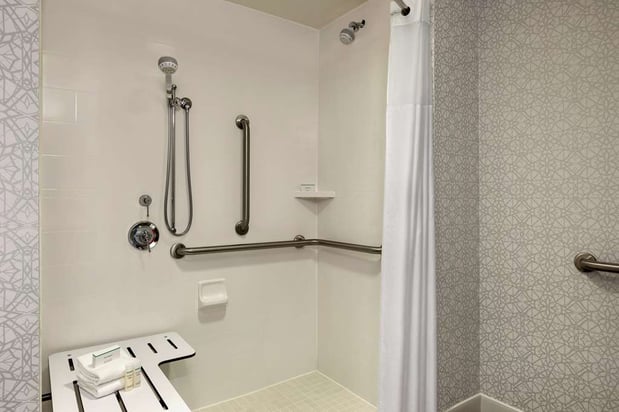 Images Hampton Inn & Suites Frederick-Fort Detrick