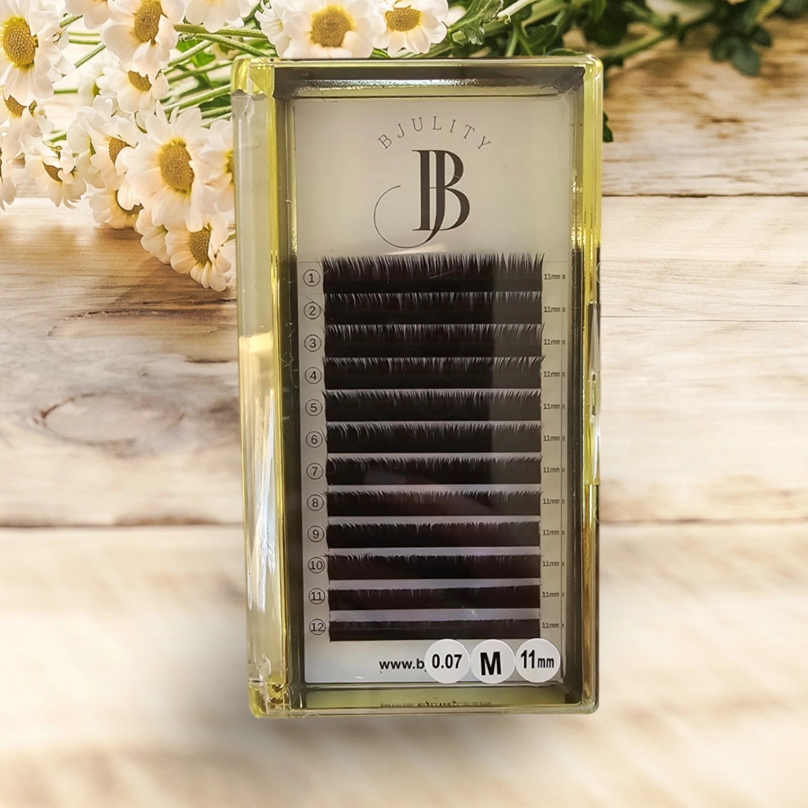 BJULITY - Wimpernprodukte und LASH-Coaching, Volkartstraße 79B in München