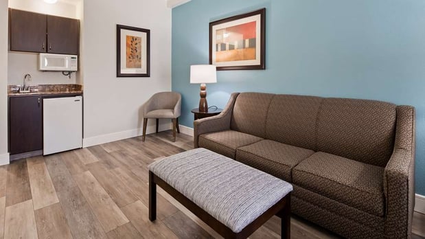 Images Best Western Plus Ambassador Suites Venice