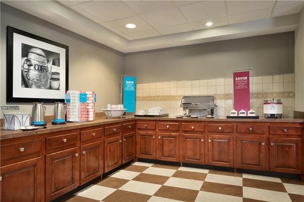 Images Hampton Inn & Suites Newport/Middletown
