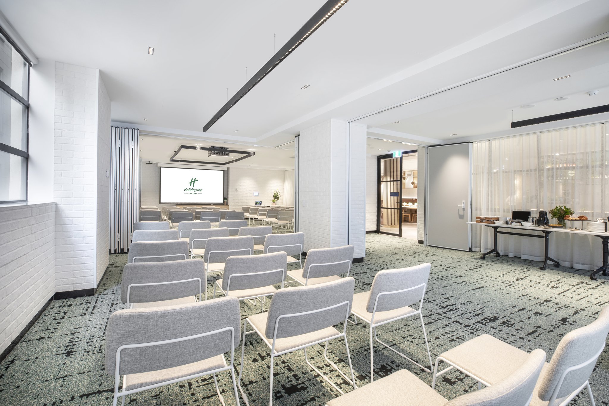 Images Holiday Inn Melbourne Bourke Street Mall by IHG