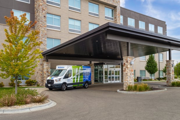 Images Holiday Inn Express & Suites Madison West - Middleton by IHG