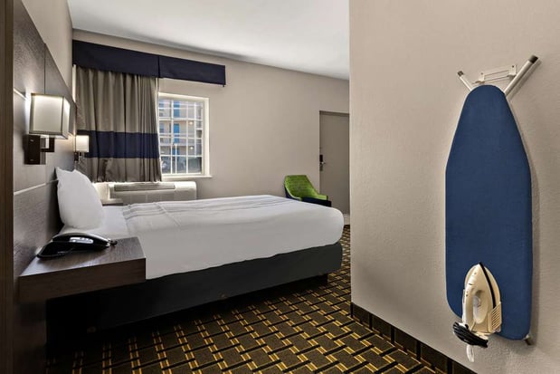 Images SureStay Plus by Best Western Tulsa East