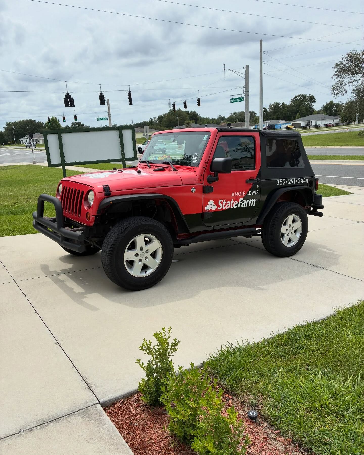 We added a duck to the time capsule this weekend at Heart of the Park 250 celebration and the ALSF Jeep got ducked not once but twice! and turtled? That’s a first for us. If you see the Jeep, leave a duck!