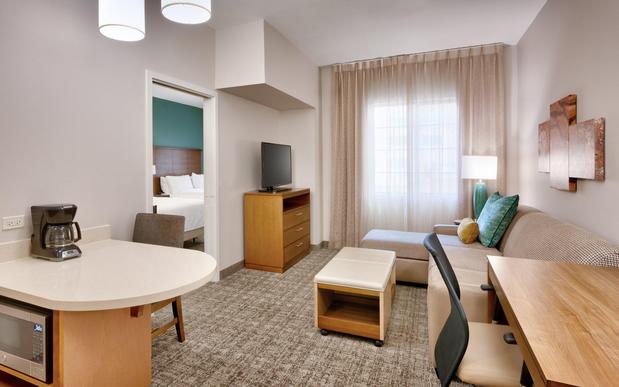 Images Staybridge Suites Gainesville I-75 by IHG