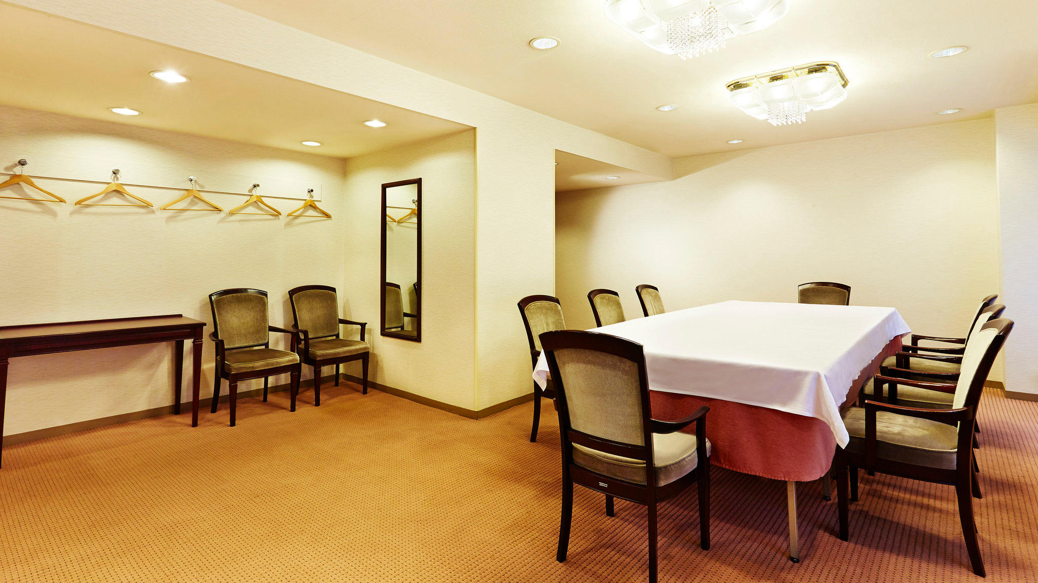 RIHGA Royal Hotel Osaka, Vignette Collection by IHG