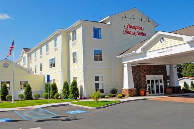 Images Hampton Inn & Suites Mystic