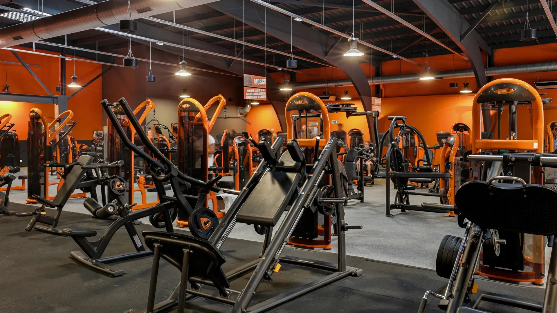 Images Basic-Fit 24/7