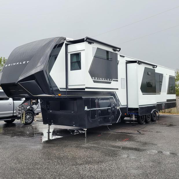 Images D-RV Mobile Repair