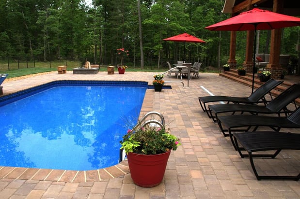 Images Dominion Block, Brick & Hardscapes