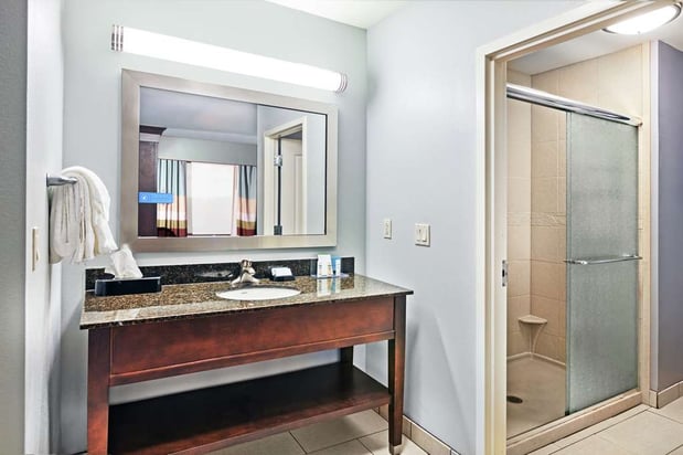 Images Hampton Inn & Suites Shreveport/Bossier City at Airline Drive