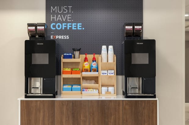 Images Holiday Inn Express Fayetteville - Fort Bragg by IHG