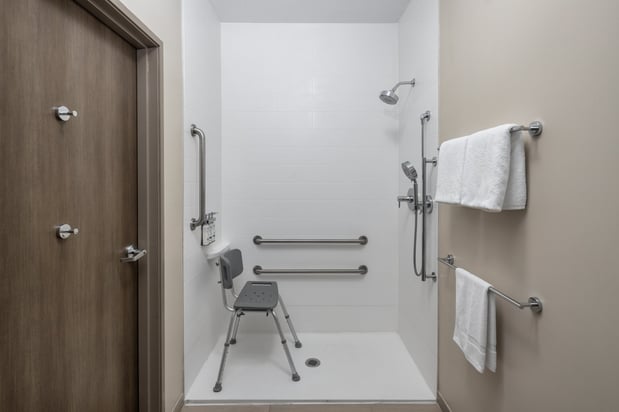 Images Holiday Inn Express & Suites Portland-Jantzen Beach by IHG