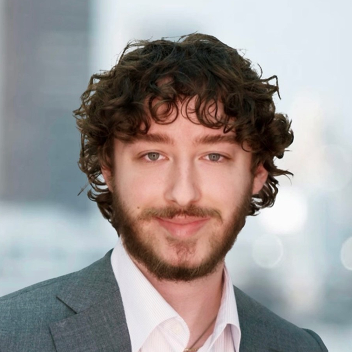 Antonio Temelkov headshot.