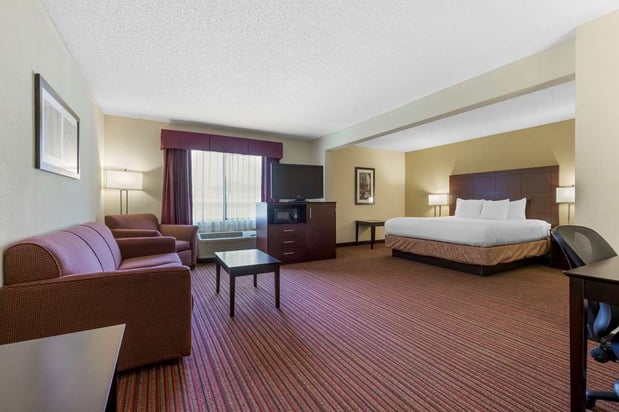 Images Best Western Seneca-Clemson