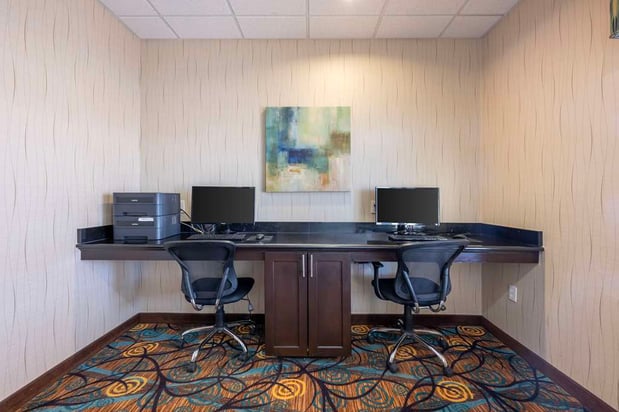 Images Best Western Plus Midland Suites